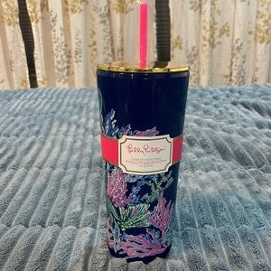 NWT Lilly Pulitzer Tumbler with Straw, Bringing Mermaid Back